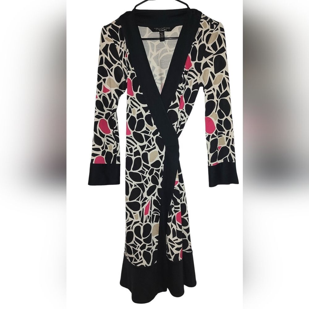 Diane von Furstenburg For Neiman Marcus Iconic BOKA Wrap Dress Silk Size 4